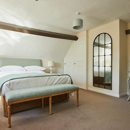 The Royal Oak, Yattendon Frilsham Экстерьер фото