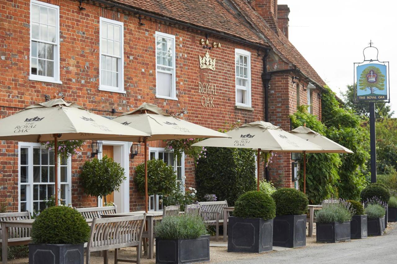 The Royal Oak, Yattendon Frilsham Экстерьер фото