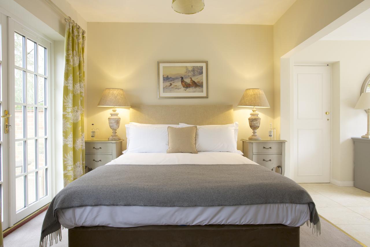 The Royal Oak, Yattendon Frilsham Экстерьер фото