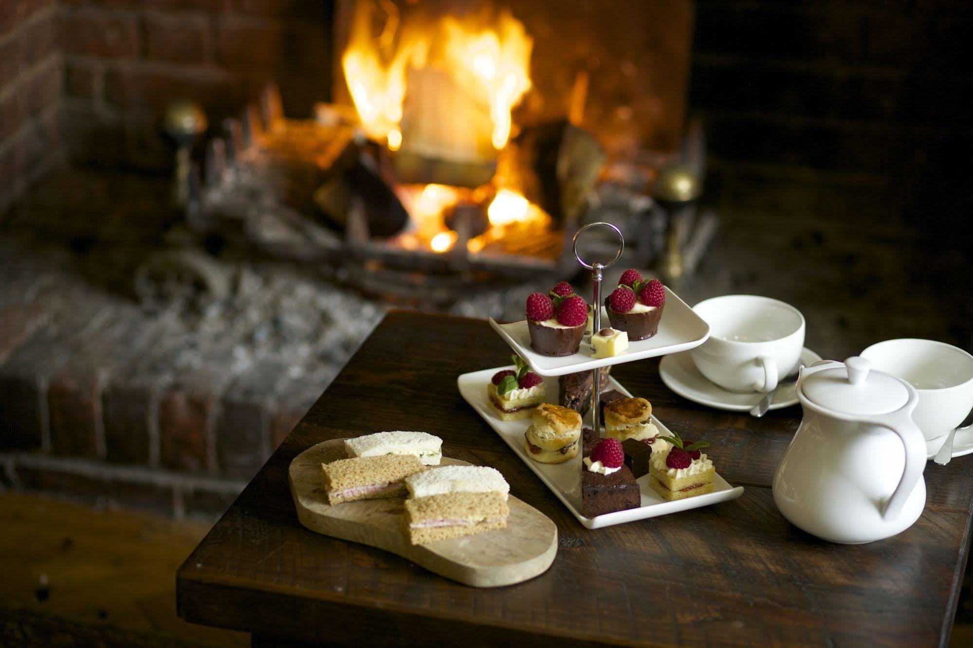 The Royal Oak, Yattendon Frilsham Экстерьер фото