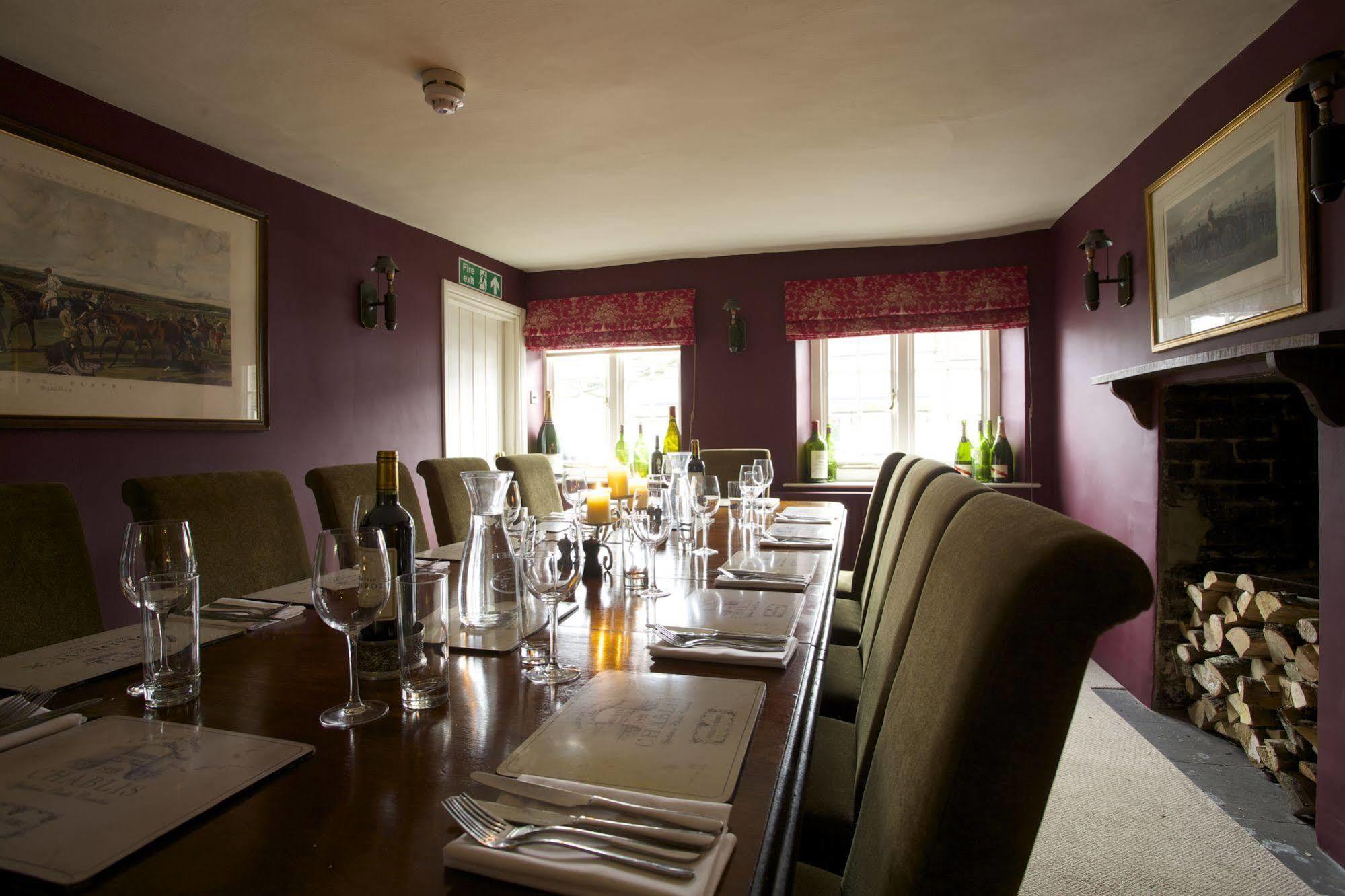 The Royal Oak, Yattendon Frilsham Экстерьер фото
